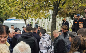 Foto: Radiosarajevo / Ispraćaj Halida Bešlića
