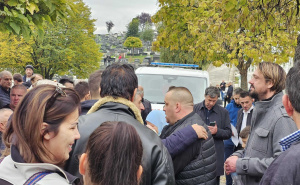 Foto: Radiosarajevo / Ispraćaj Halida Bešlića