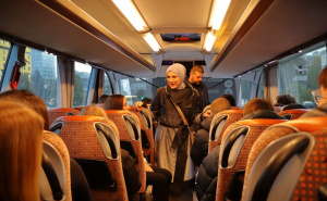 Foto: Press služba KS / Sarajevski učenici u posjeti Srebrenici