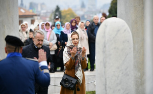 Foto: A.K./Radiosarajevo.ba / Godišnjica smrti Alije Izetbegovića