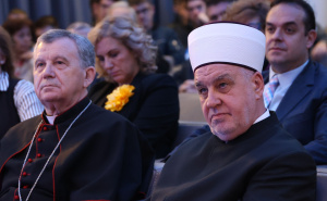 Fena    / Međunarodni skup "Poziv na mir, kraj ratova i poštivanje međunarodnog prava"