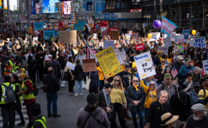 Foto: EPA - EFE / Protesti "Nema kraljeva" širom SAD-a
