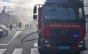 Foto: Pixsell / Požar u "Ćacilendu"