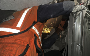 FOTO: AA / Evakuacija ljudi u Gazi