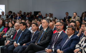 Foto: Predsjedništvo BiH / Denis Bećirović na otvaranju Pariškog mirovnog foruma