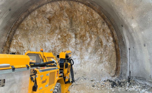 Foto: JP Autoceste FBiH / Probijanje tunela Kvanj