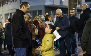 Foto: Dž. K. / Radiosarajevo.ba / Protest u MZ Pionirska dolina zbog Metadonskog centra KS