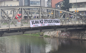Foto: Radiosarajevo.ba / Transparent upućen Vladi KS