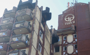 Foto: Dž. K. / Radiosarajevo.ba / Dom penzionera u Tuzli dan nakon tragičnog požara