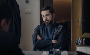 Foto: Screenshot / Youtube / Boris Ler kao inspektor Mido