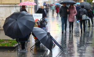 Foto: Dž. K. / Radiosarajevo.ba / Kišni dan u Sarajevu