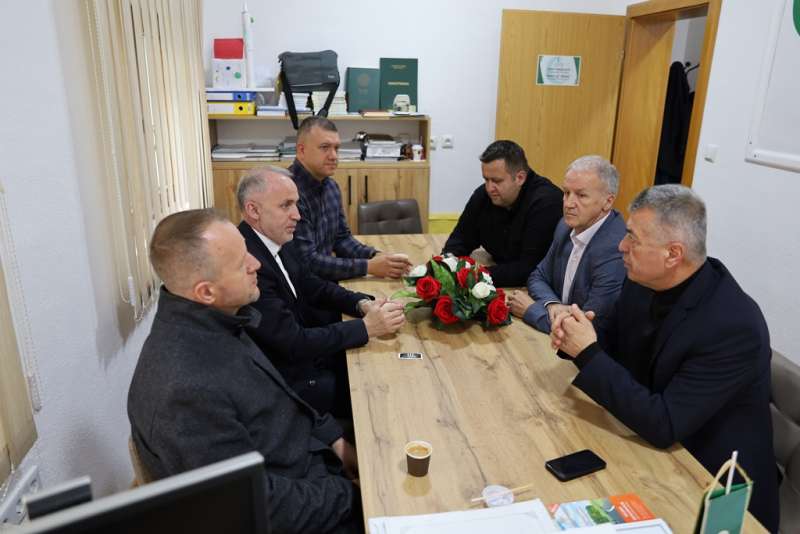 Muftija bihaćki hafiz Mehmed-ef. Kudić posjetio je Bosanski Novi