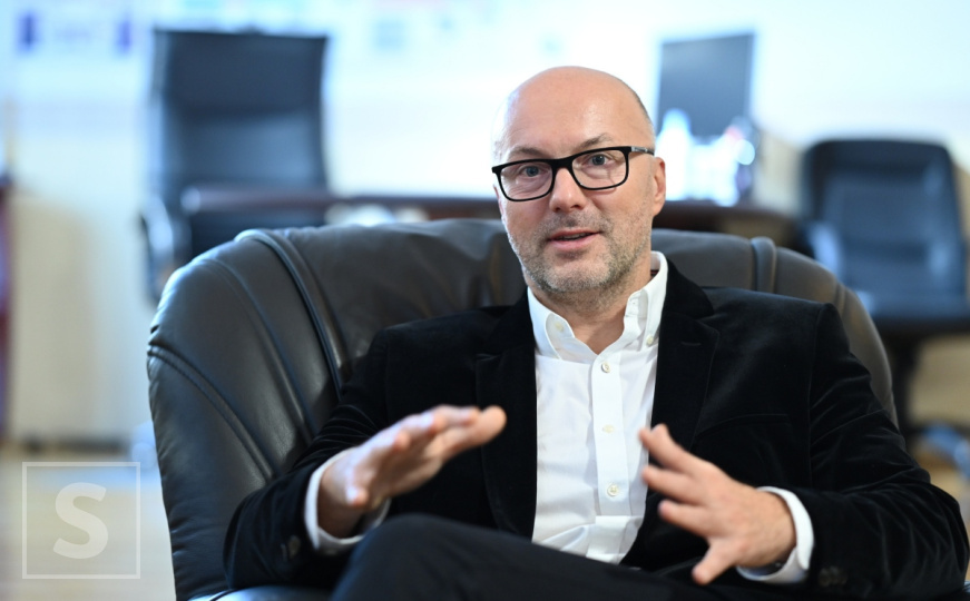 Ambasador Slovačke Republike u BiH Roman Hlobeň