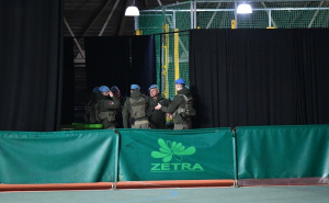 Foto: A. K. / Radiosarajevo.ba / Jake policijske snage pred Zetrom