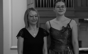 Foto: Emina Čovrk / Dina Fejzić i Mirna Milkota-Dizdarević