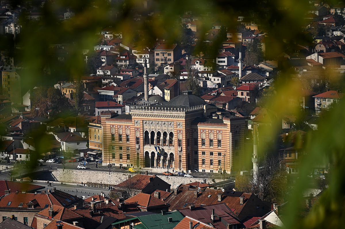 Pogled iz zraka na Sarajevo