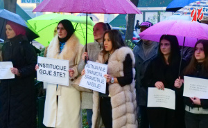 Foto: Kalesija Online / Mirna protestna šetnja u Kalesiji