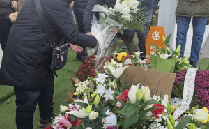 Foto: Radiosarajevo.ba / Emotivni prizori na mezaru Halida Bešlića