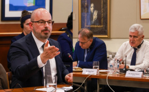 Foto: Ambasada SAD / Ginkel, Nikšić i Čović na sastanku