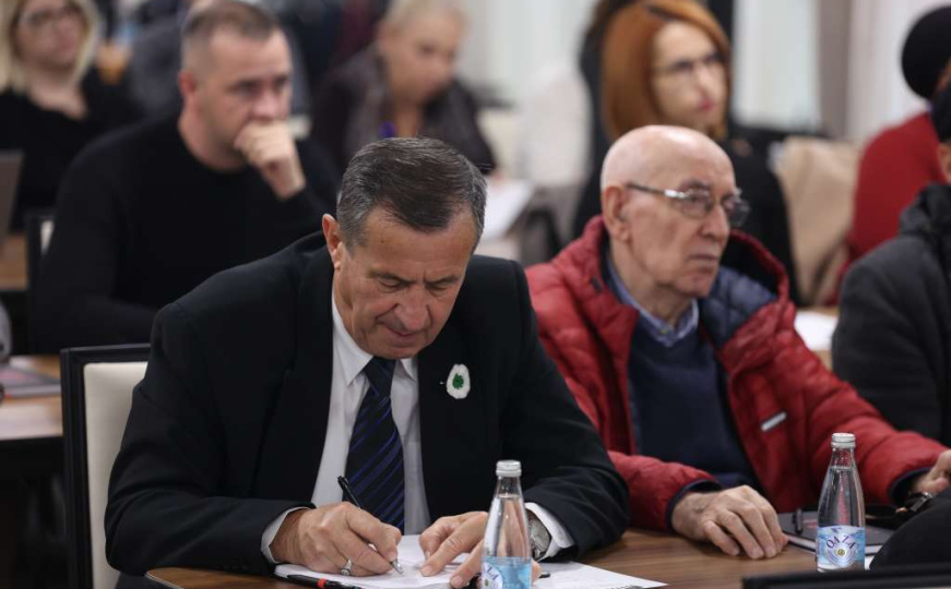 Predstavljen priručnik 'Kako učiti i podučavati o ratu u BiH'