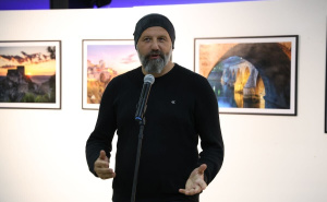 Foto: E. L. / Radiosarajevo.ba / Izložba Dženada Džine u Sarajevu