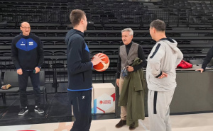 Foto: Košarkaški savez BiH / Bogdan Tanjević u posjeti Zmajevima u Istanbulu