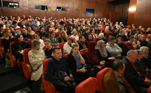 Foto: N. G. / Radiosarajevo.ba / "Škrtac" premijerno izveden na sceni Pozorišta mladih