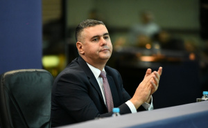 Foto: A. K. / Radiosarajevo.ba / Uručenje ugovora