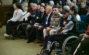 Foto: A. K. / Radiosarajevo.ba / Uručenje ugovora