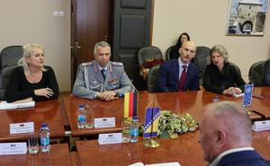 Foto: MO BiH / OS BiH dobijaju specijalizovana vozila za prevoz opasnih materija