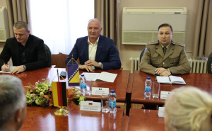 Foto: MO BiH / OS BiH dobijaju specijalizovana vozila za prevoz opasnih materija