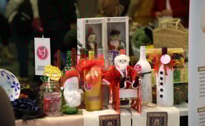 Foto: E. L. / Radiosarajevo.ba / Božićni bazar u Njemačkoj ambasadi u Sarajevu