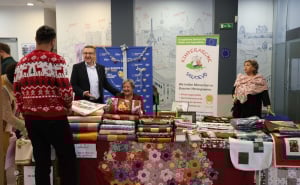 Foto: E. L. / Radiosarajevo.ba / Božićni bazar u Njemačkoj ambasadi u Sarajevu