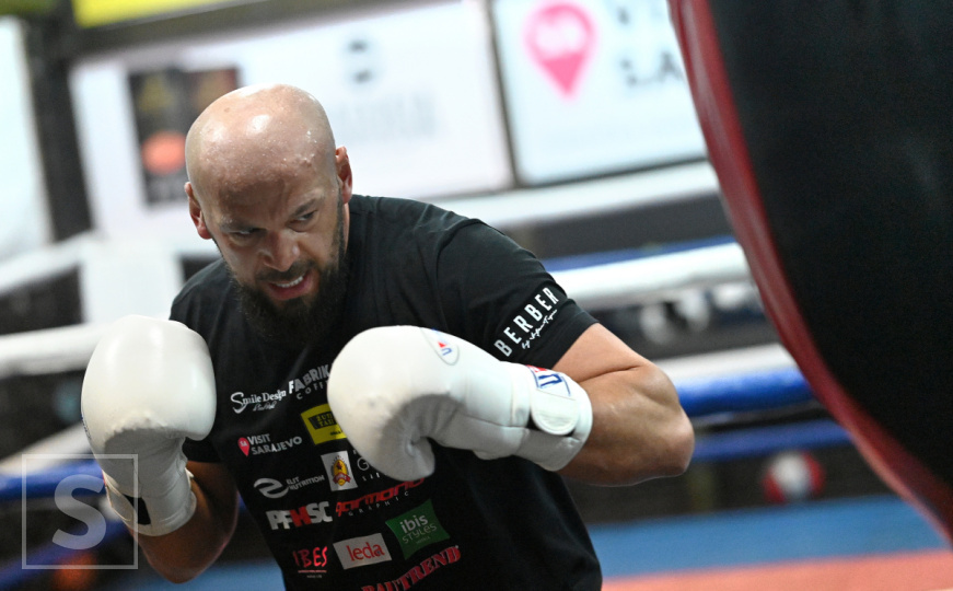 Trening Irona Pukija