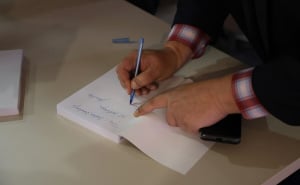 Foto: E. L. / Radiosarajevo.ba / Knjiga "Stolac – prešućeni zločin" promovisana u Memorijalnom centru Sarajevo