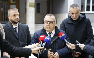 Foto: FENA / Želimir Nešković, Jovica Radulović i Darko Babalj