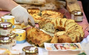 Foto: N. G. / Radiosarajevo.ba / Diplomatski zimski bazar