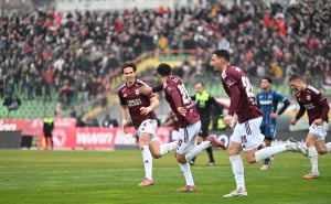 Foto: N. G. / Radiosarajevo.ba / Slavlje igrača FK Sarajevo nakon postignutog gola