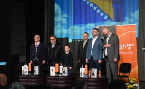 Foto: Jajce Online / Promocija knjige "Jajačka 305/705. Slavna brdska brigada Armije Republike Bosne i Hercegovine"