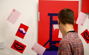 Foto: Dž. K. / Radiosarajevo.ba / Izložba "Nama nije ovo ok, a vama?"