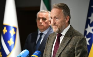 Foto: A.K./Radiosarajevo.ba / Šerif Špago i Bakir Izetbegović