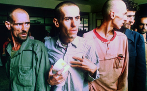 Foto: EPA-EFE / Logoraši nakon Dretelja, septembar 1993.