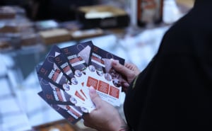 Foto: Dž.K. / Radiosarajevo.ba / Slatki bazar u Sarajevu