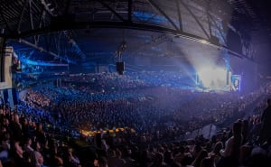 Foto:  Željko Vidinović i Dino Merlin Team  / Koncert Dine Merlina u Cirihu