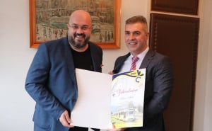 Foto: Ministarstvo saobraćaja KS / Šteta dobio zahvalnicu