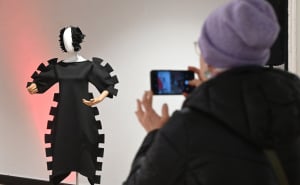 Foto: N. G. / Radiosarajevo.ba / Izložba "Demokratizacija mode"