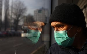 Foto: Dž. K. / Radiosarajevo.ba / Građani nose zaštitne maske