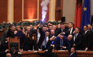 Foto: AA / Haos u skupštini Albanije