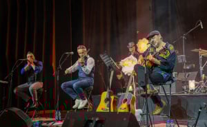 FOTO: Azra Mešić / Zaranjeno pušenje; koncert