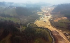 Foto: Prtscr/Youtube / Radovi na autoputu na koridoru Vc (@Ermin Mašić)